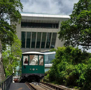 香港太平山頂雙程纜車+凌霄閣摩天台428套票（QR code入閘）