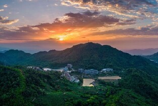 雲浮象窩山生態園